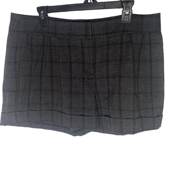 Apostrophe Shorts Plaid Tweed Cuffed Hem High Rise Womens Size 14 Black Gray - Picture 1 of 9
